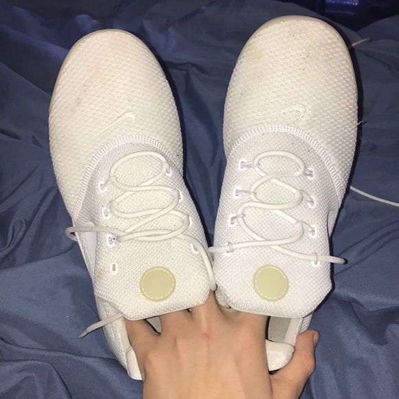 Shoes - Picture 1 of 3